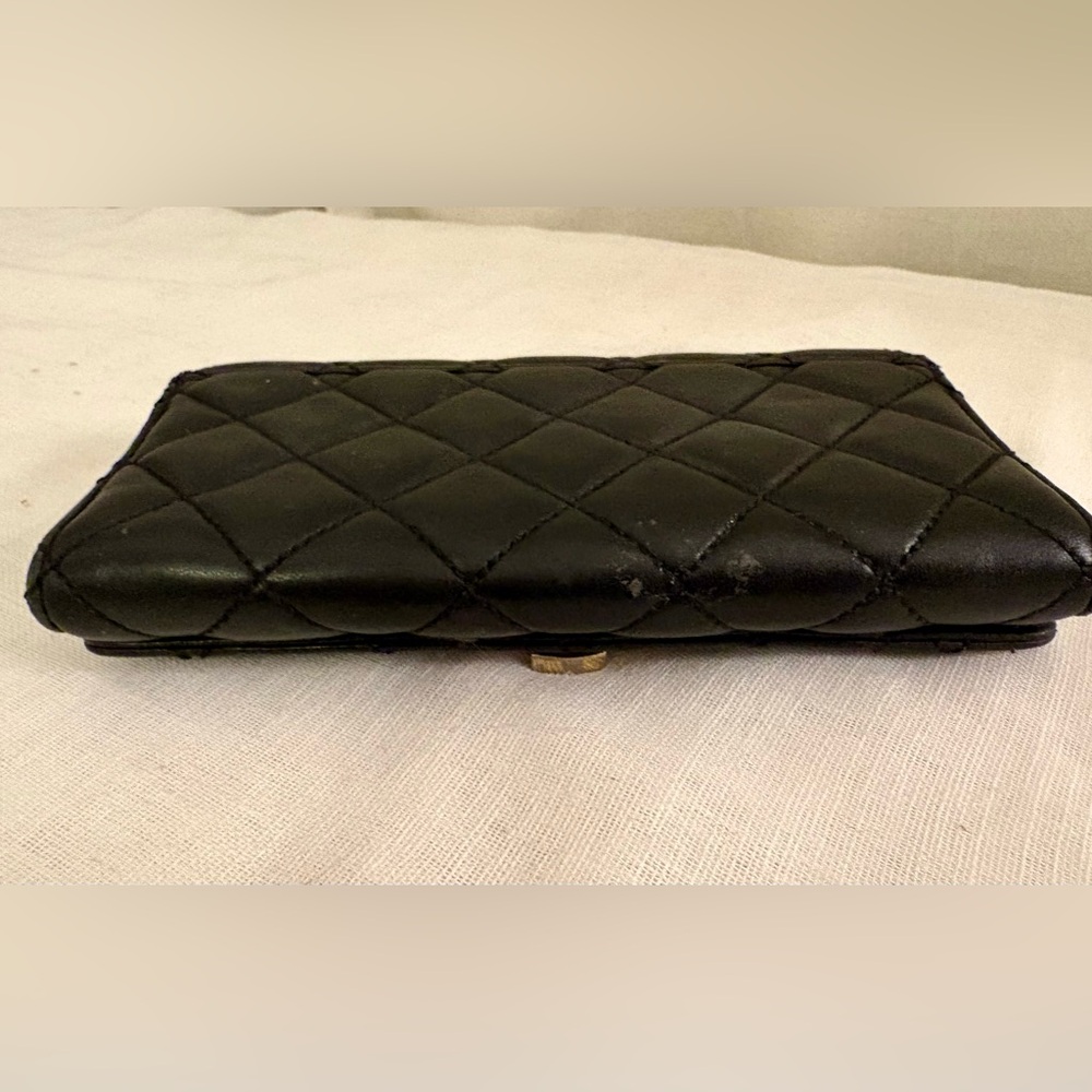 Michael Kors Quilted Leather Wallet Black Gold Turn Lock Luxe Designer - Picture 11 of 13